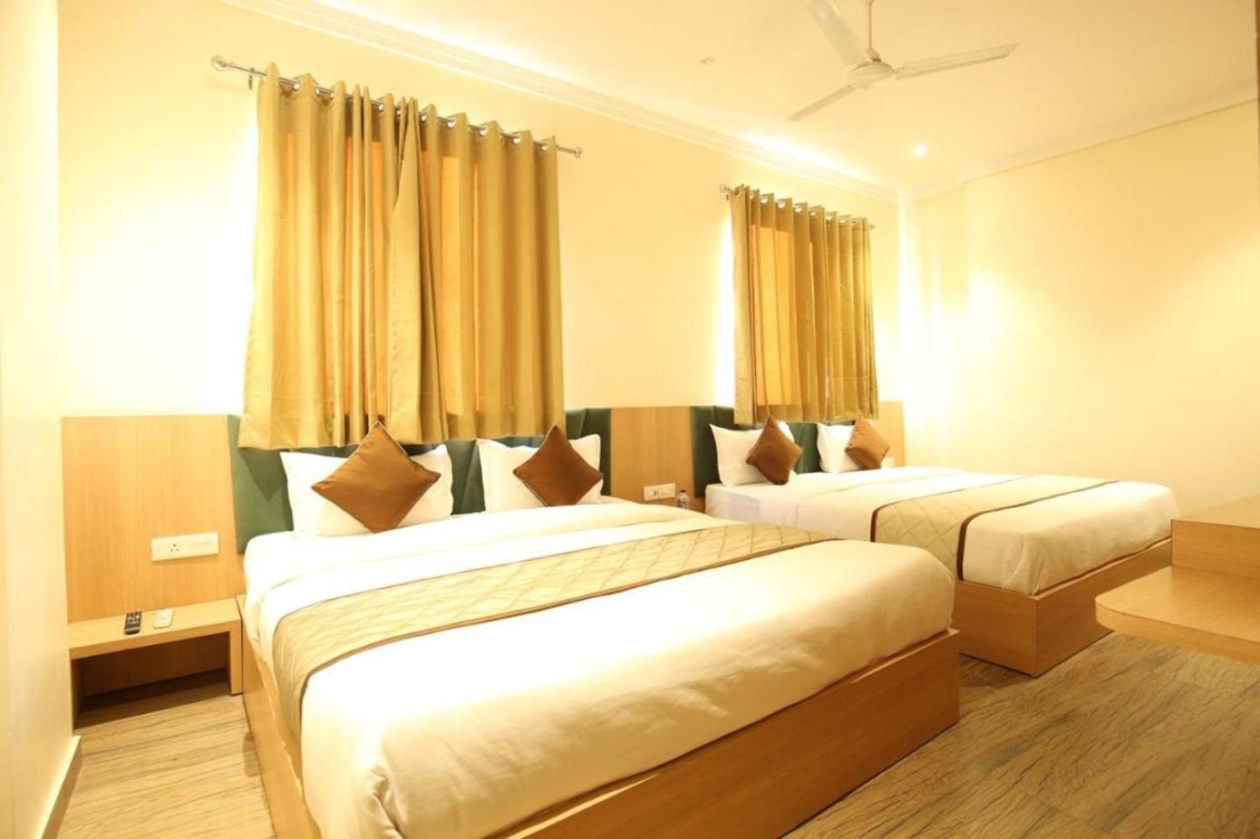 Nayyar Regency Near Bus Stand Amritsar